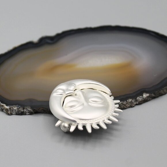 Sun moon jewelry pin brooch sky celestial nature silver white gold tone elegant - Picture 5 of 12